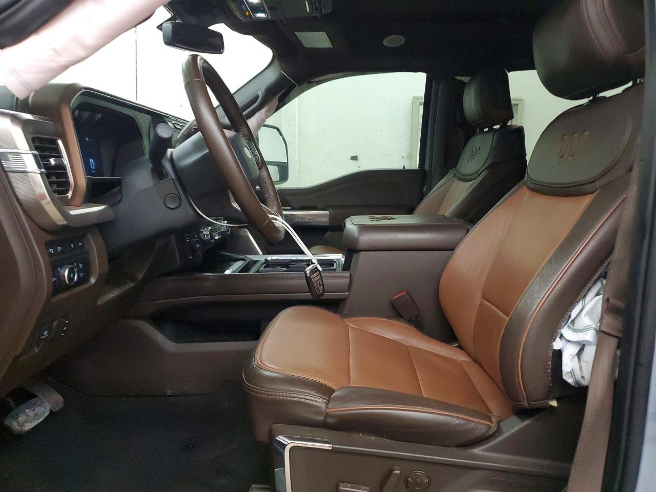 2024 Ford F250 Super Duty - Image 7