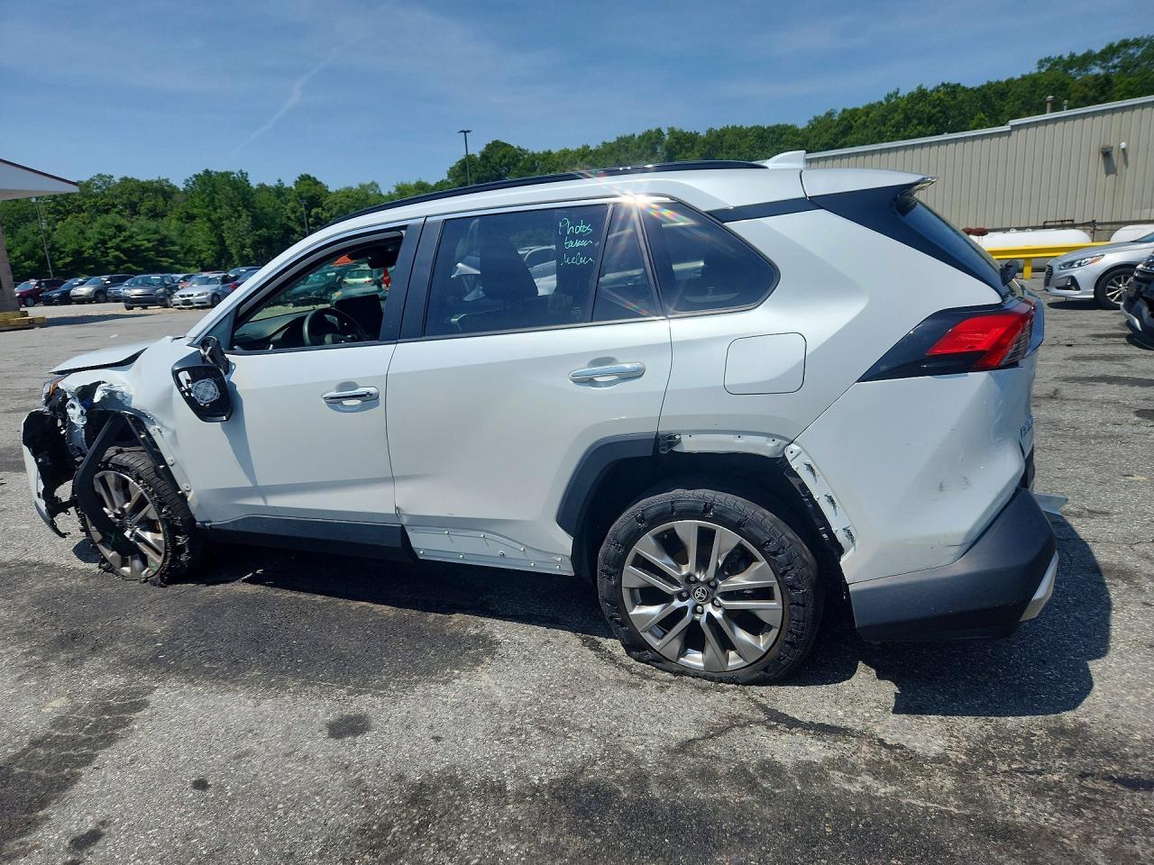 2023 Toyota Rav4 Limited - Фото 2