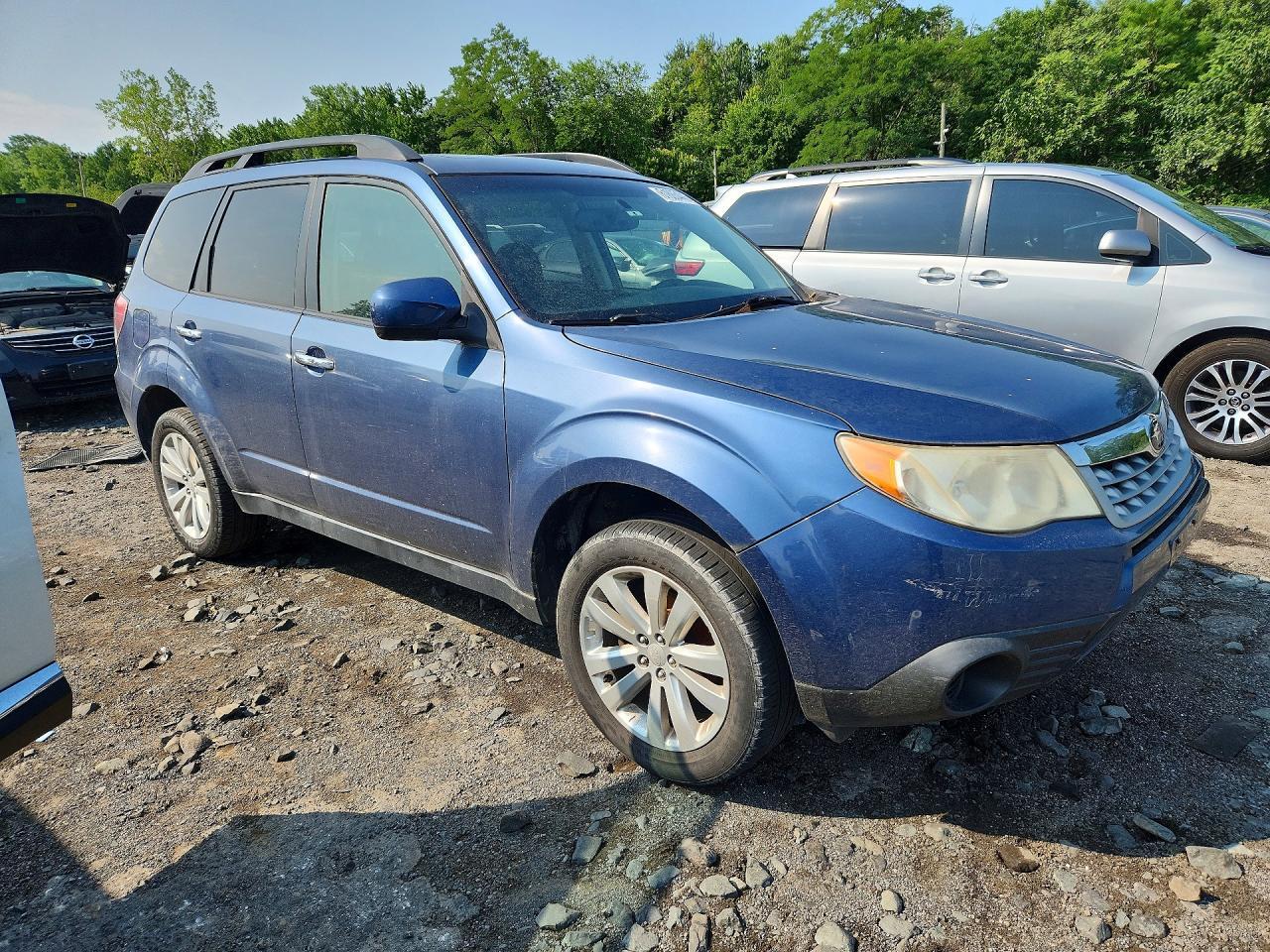 2012 Subaru Forester 2.5X Premium - Image 4