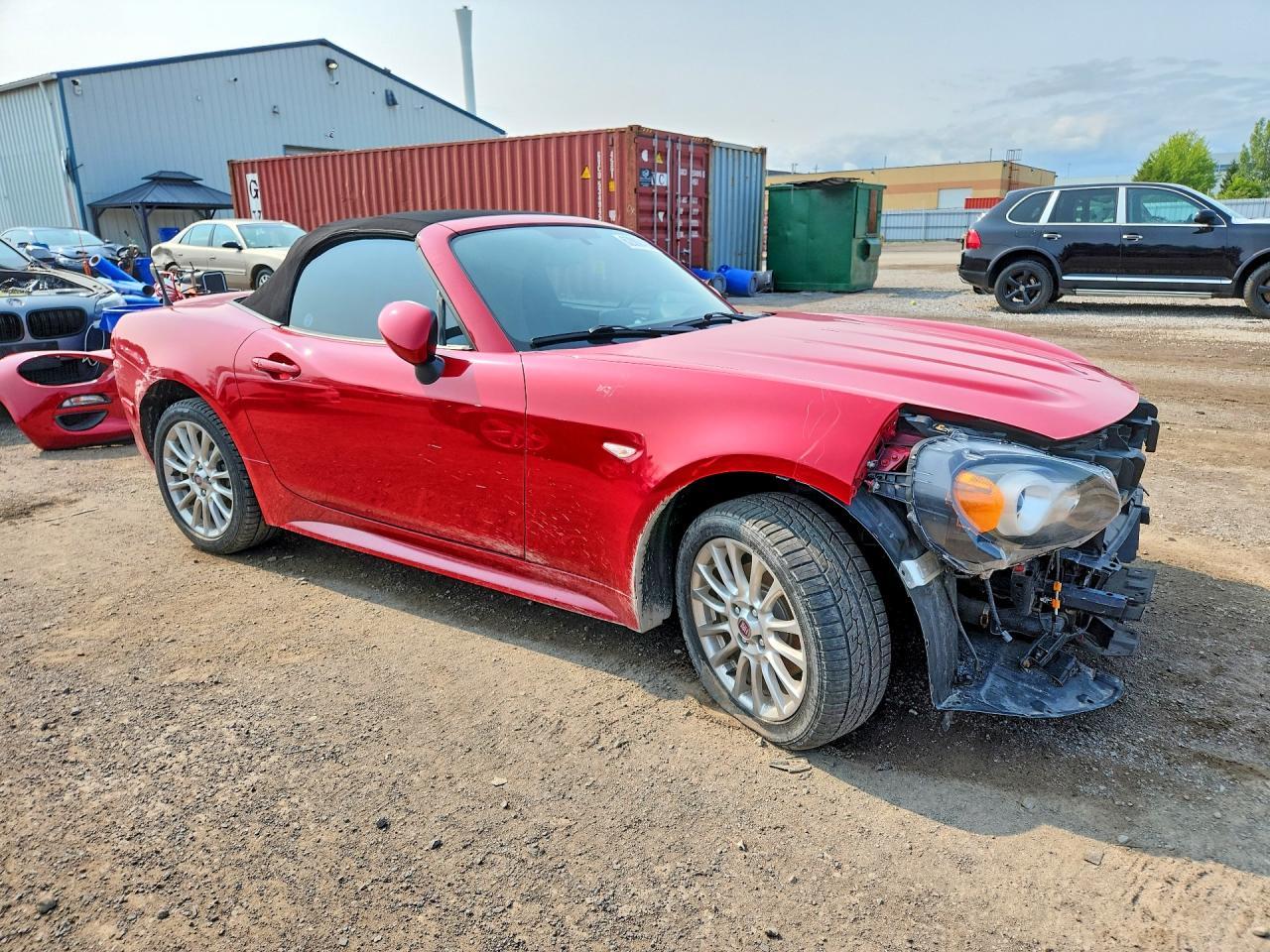 2017 Fiat 124 Spider Classica - Image 4