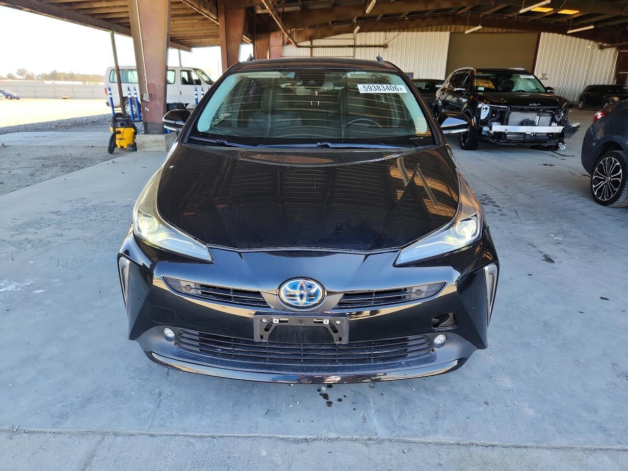 2022 Toyota Prius Xle - Image 5