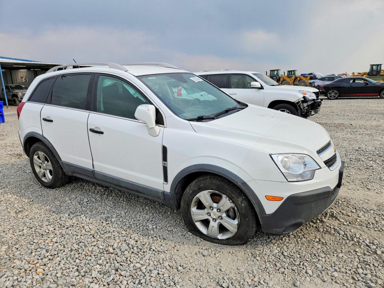 2013 Chevrolet Captiva Ls - Image 4