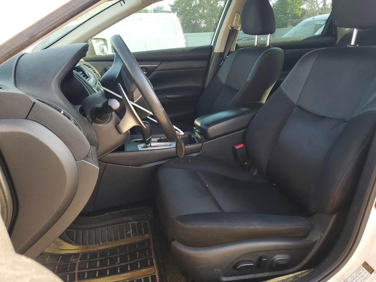 2017 Nissan Alitma - Image 7