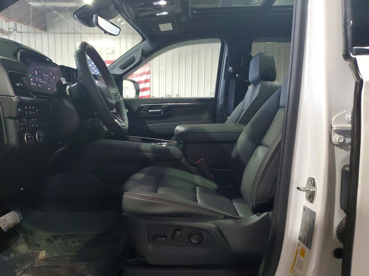 2025 Chevrolet Suburban K1500 Rst - Фото 7