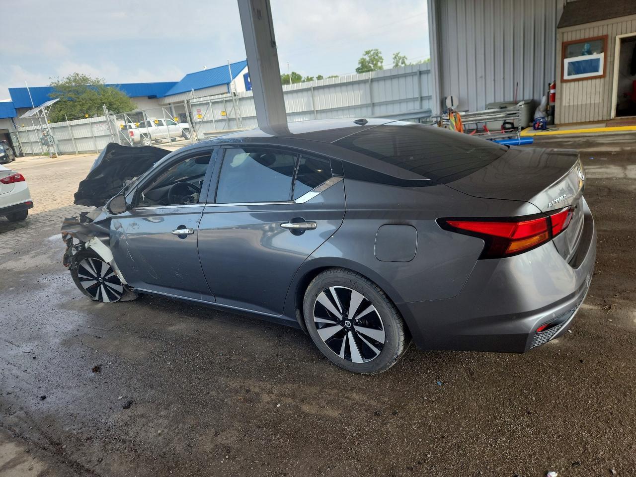 2019 Nissan Altima Sl - Фото 2
