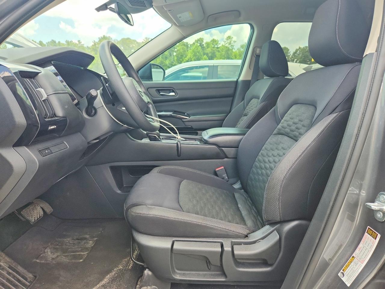 2022 Nissan Pathfinder S - Image 7
