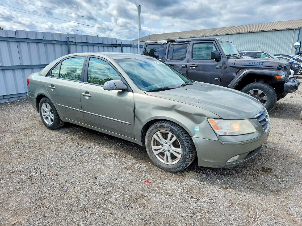 2009 Hyundai Sonata Gls - Image 4
