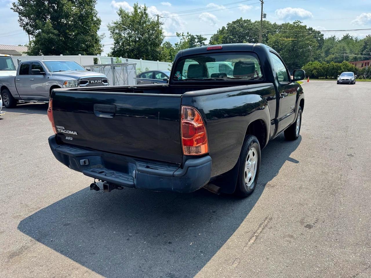 2006 Toyota Tacoma Base - Image 3