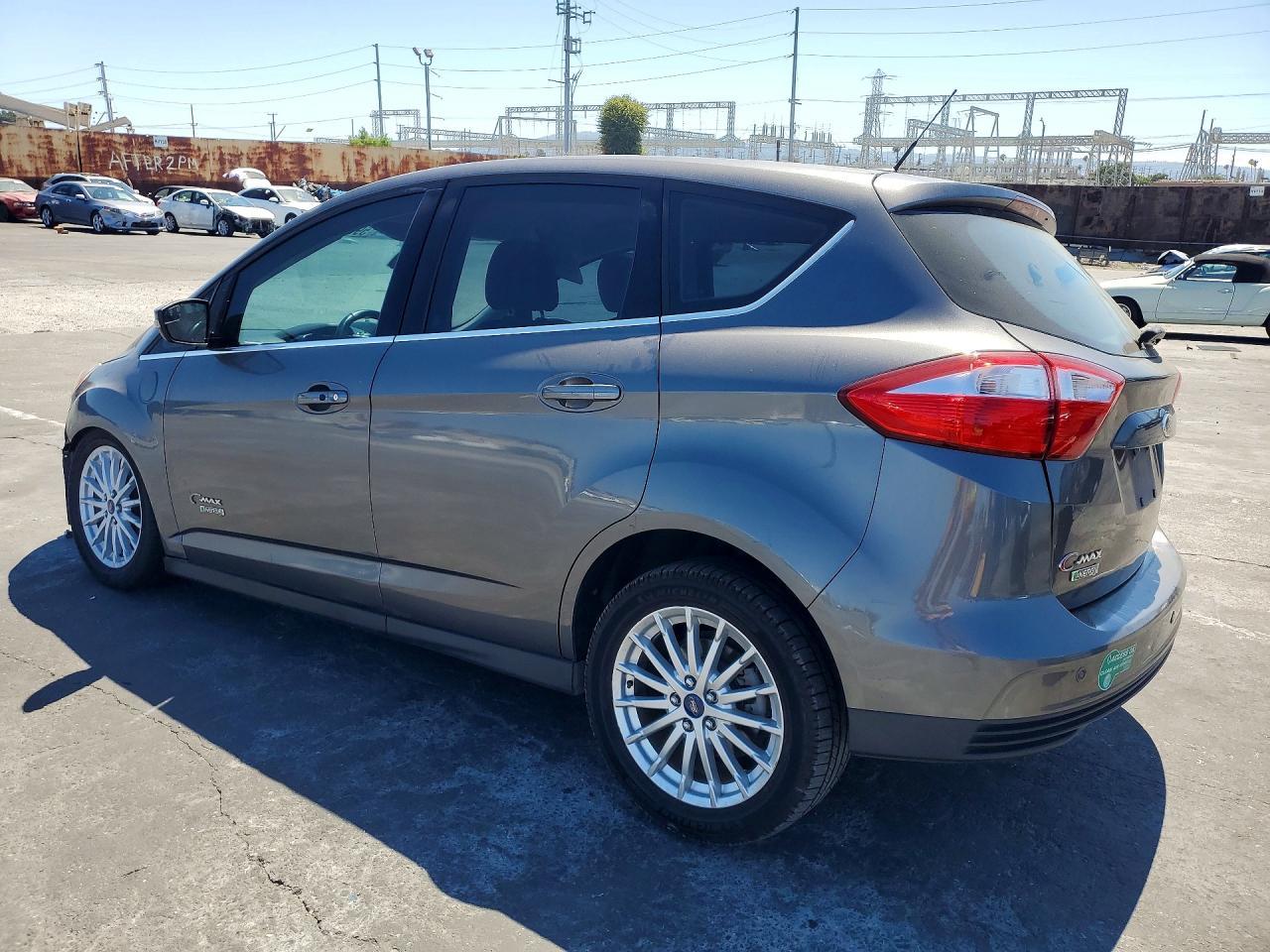 2013 Ford C-Max Premium - Image 2