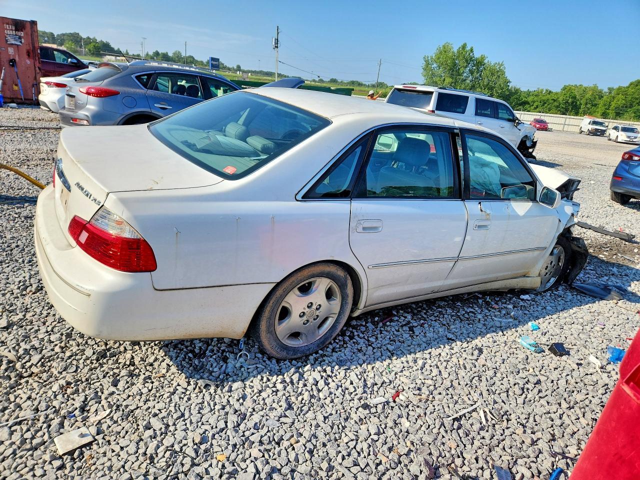 2004 Toyota Avalon Xls - Image 3