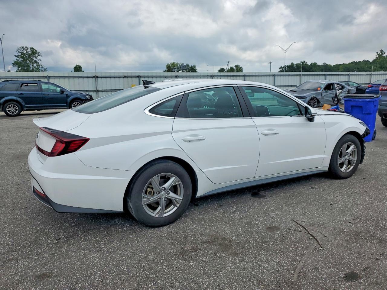 2023 Hyundai Sonata Se - Фото 3