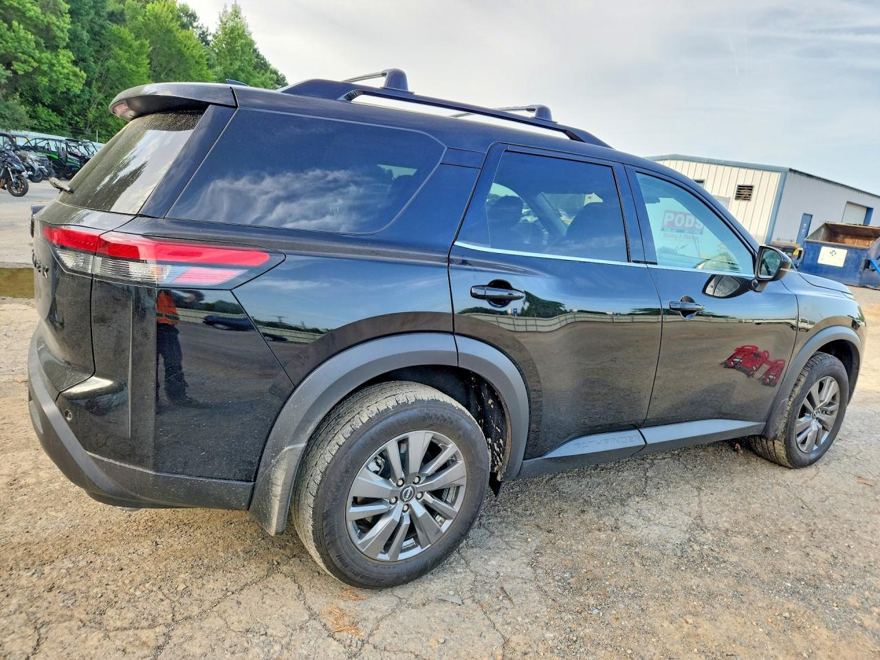 2025 Nissan Pathfinder Sv - Фото 3