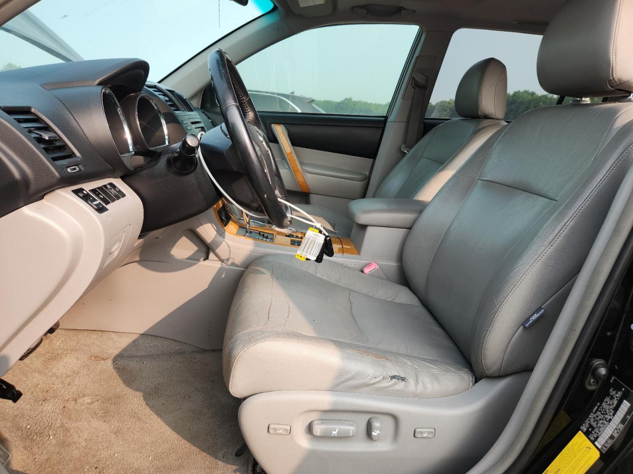 2008 Toyota Highlander Hybrid Limited - Image 7