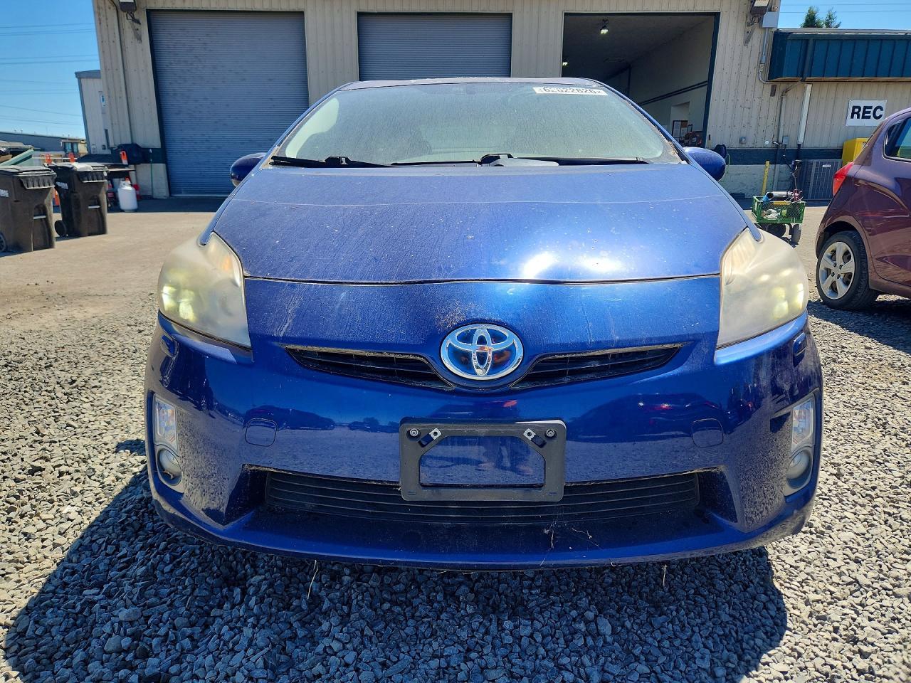 2010 Toyota Prius V - Image 5