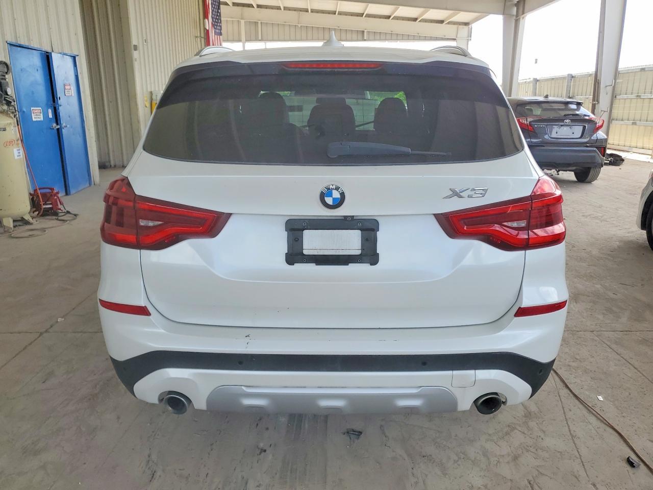 2018 BMW X3 xDrive30I - Фото 6