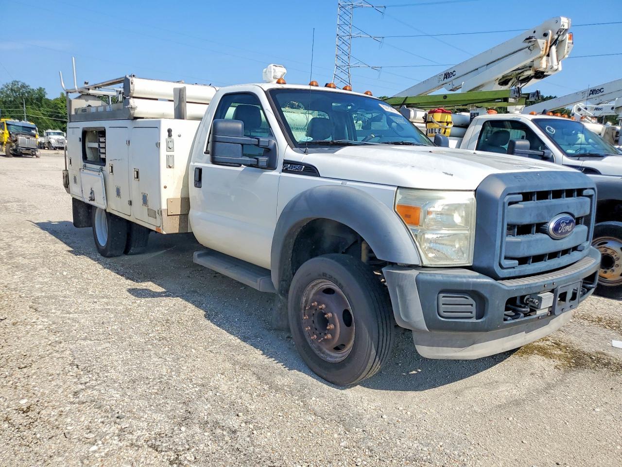2012 Ford F450 Super Duty - Image 4