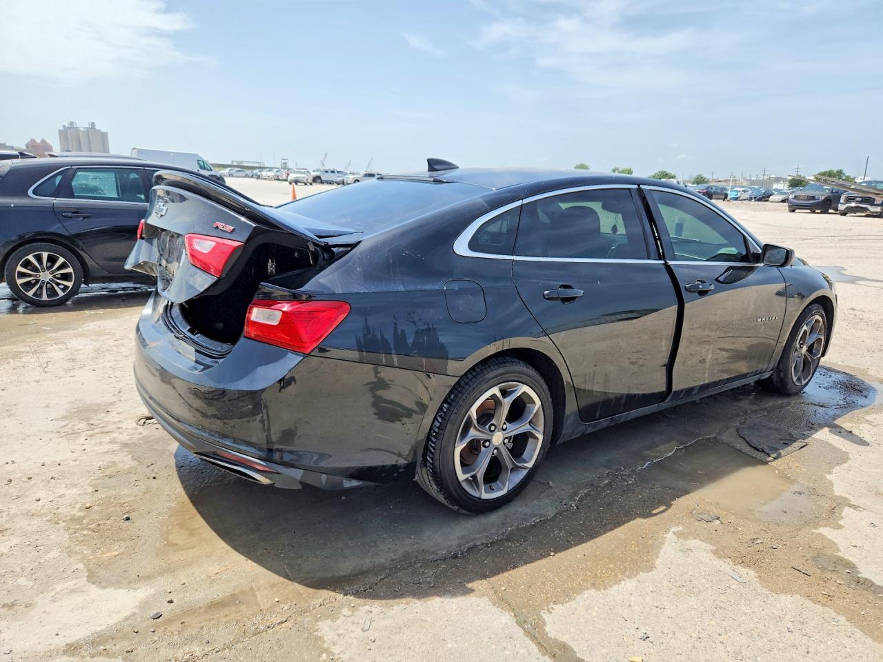 2019 Chevrolet Malibu Rs - Image 3