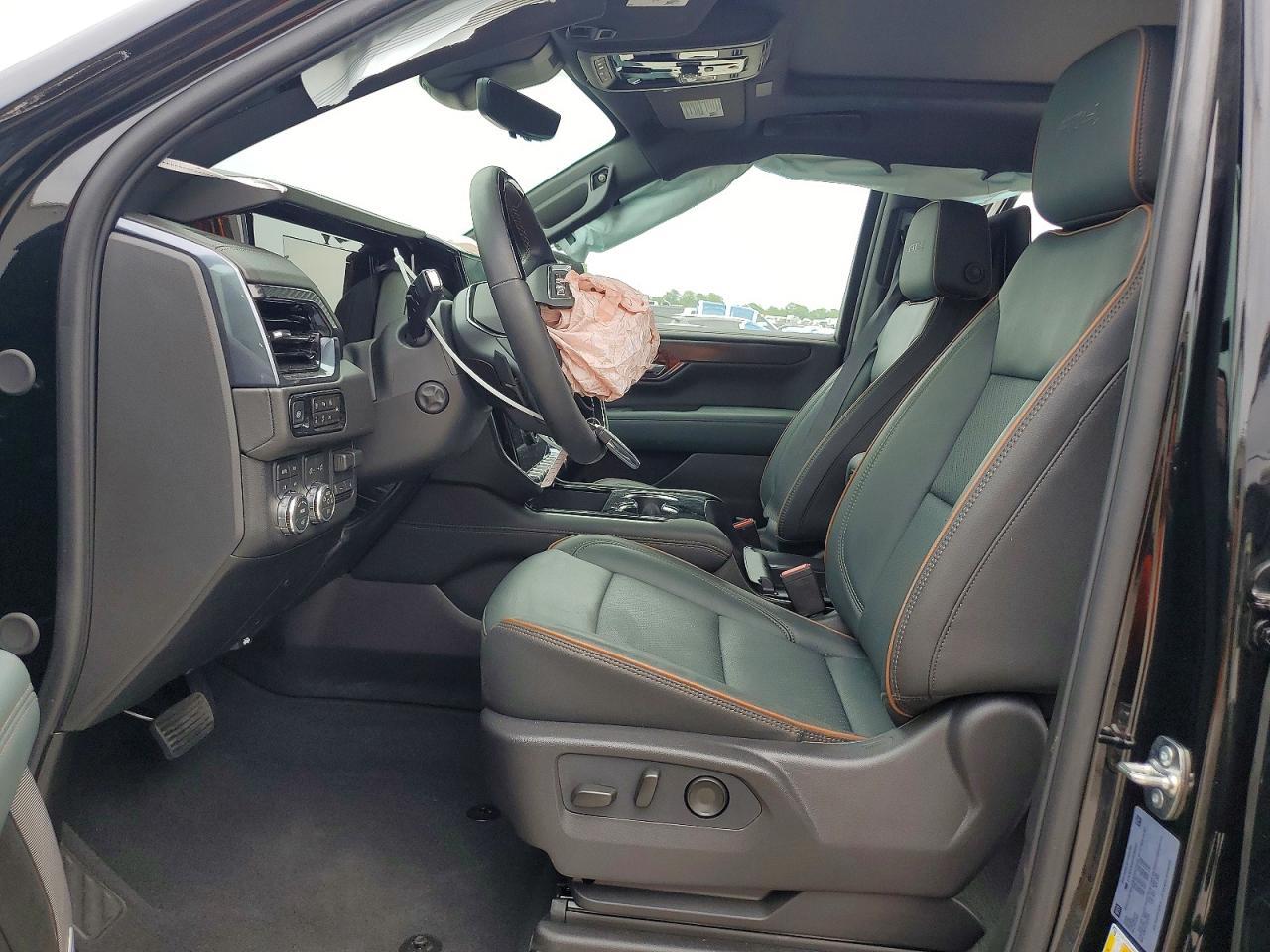 2026 GMC Yukon At4 - Фото 7