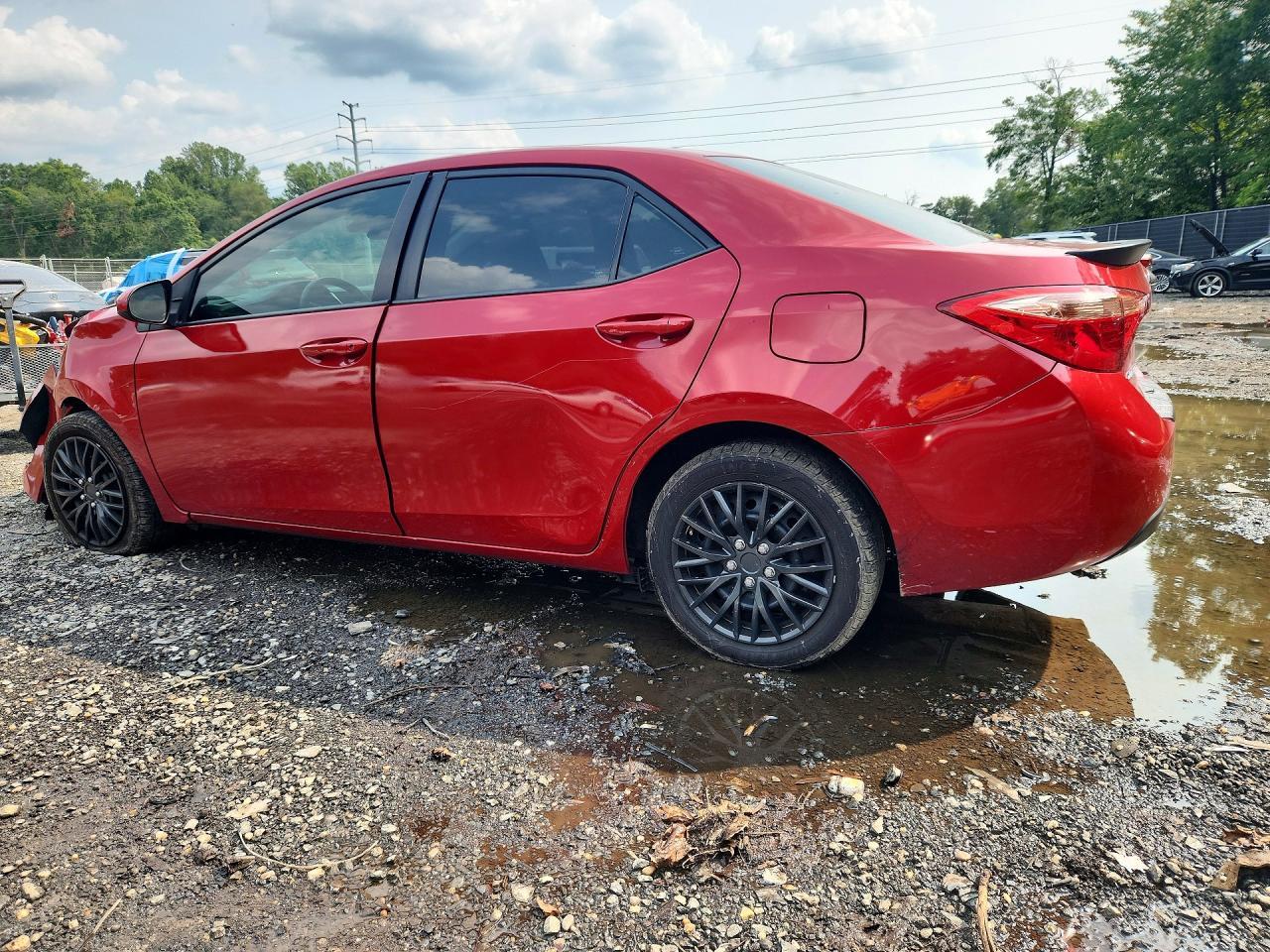 2017 Toyota Corolla Le - Фото 2