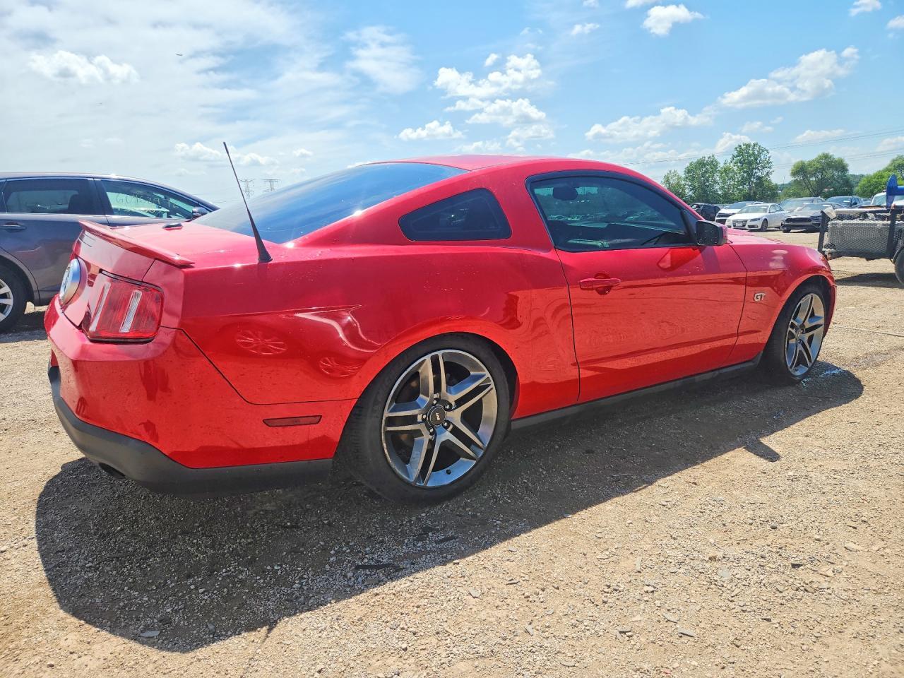2010 Ford Mustang Gt - Фото 3