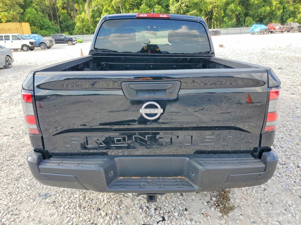2024 Nissan Frontier S - Фото 6