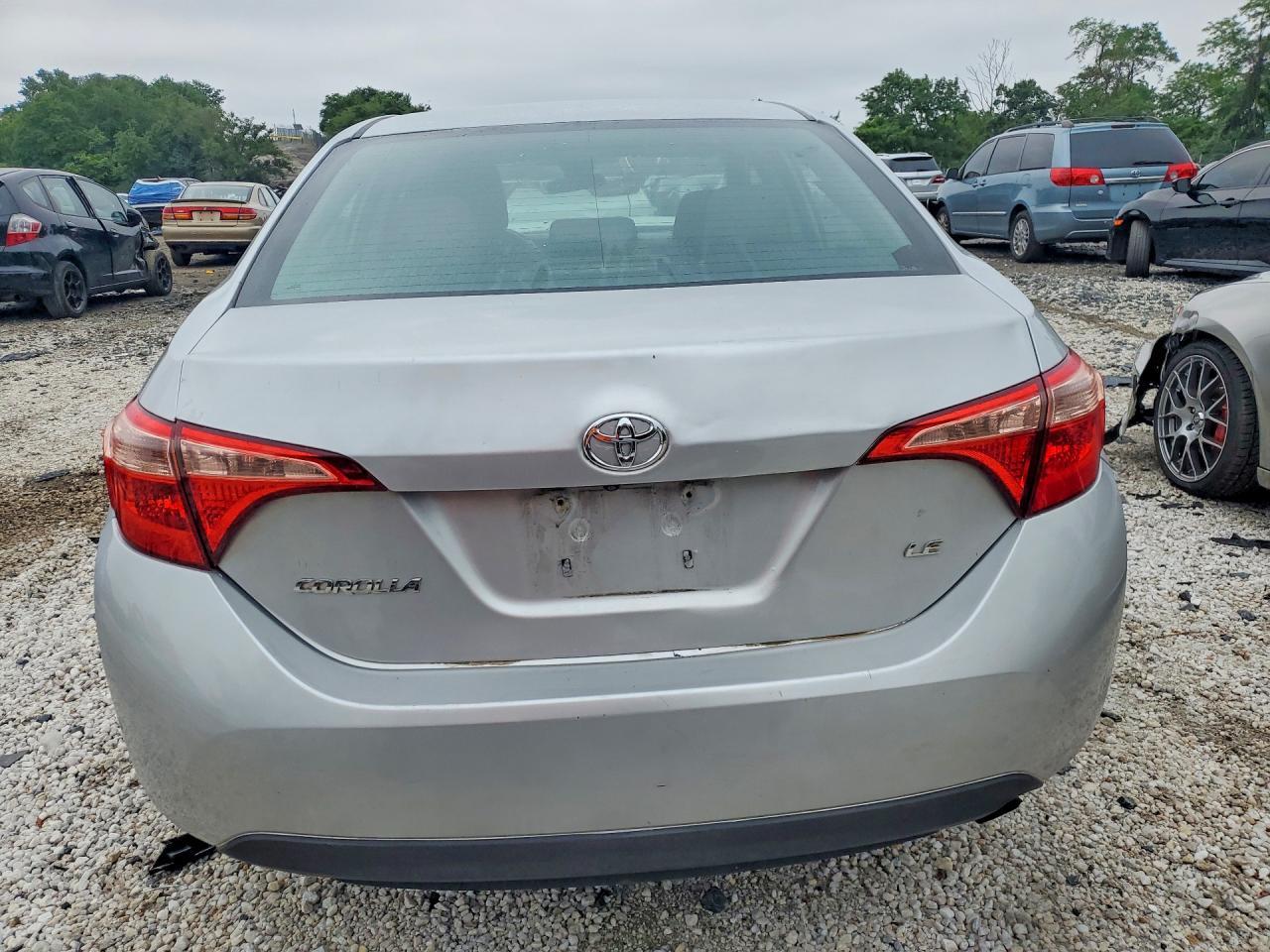 2017 Toyota Corolla Le - Фото 6