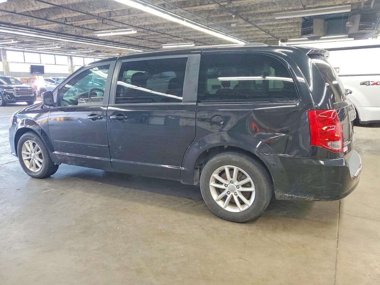 2019 Dodge Grand Caravan Sxt - Image 2