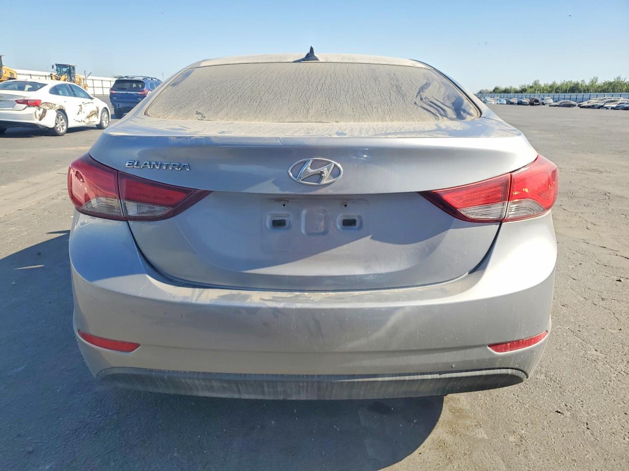 2016 Hyundai Elantra Se - Фото 6