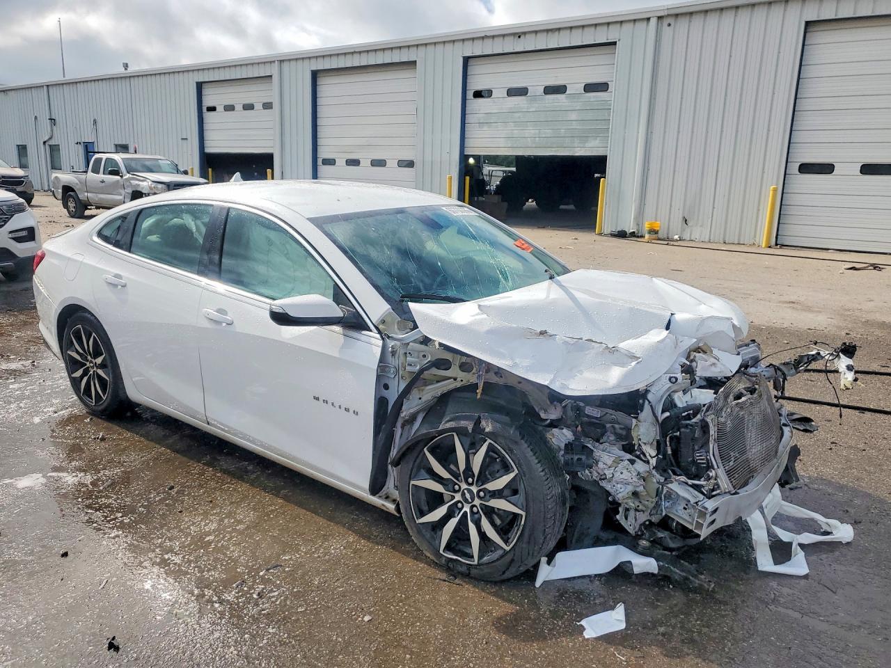 2018 Chevrolet Malibu Lt - Image 4
