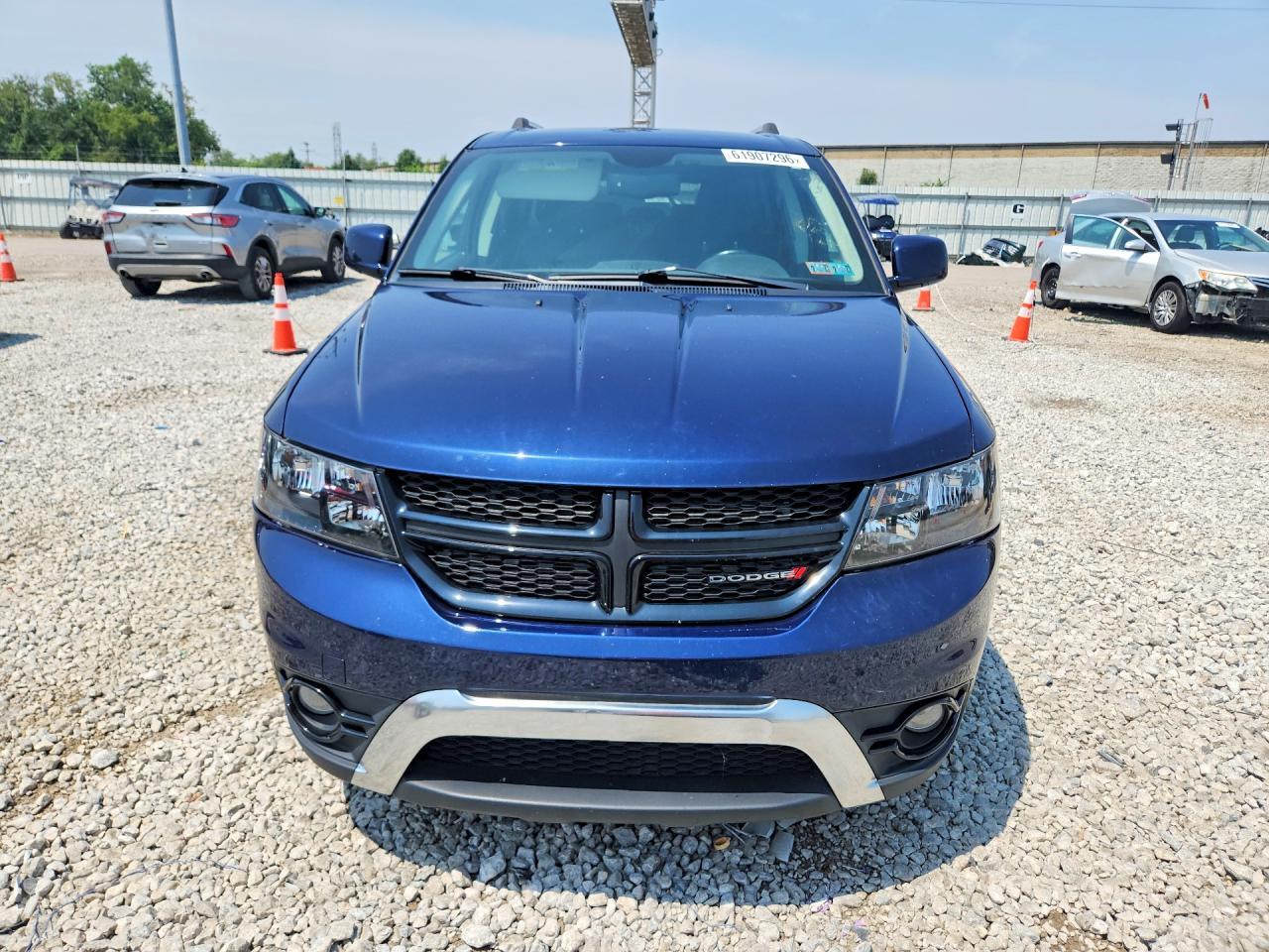2018 Dodge Journey Crossroad - Image 5