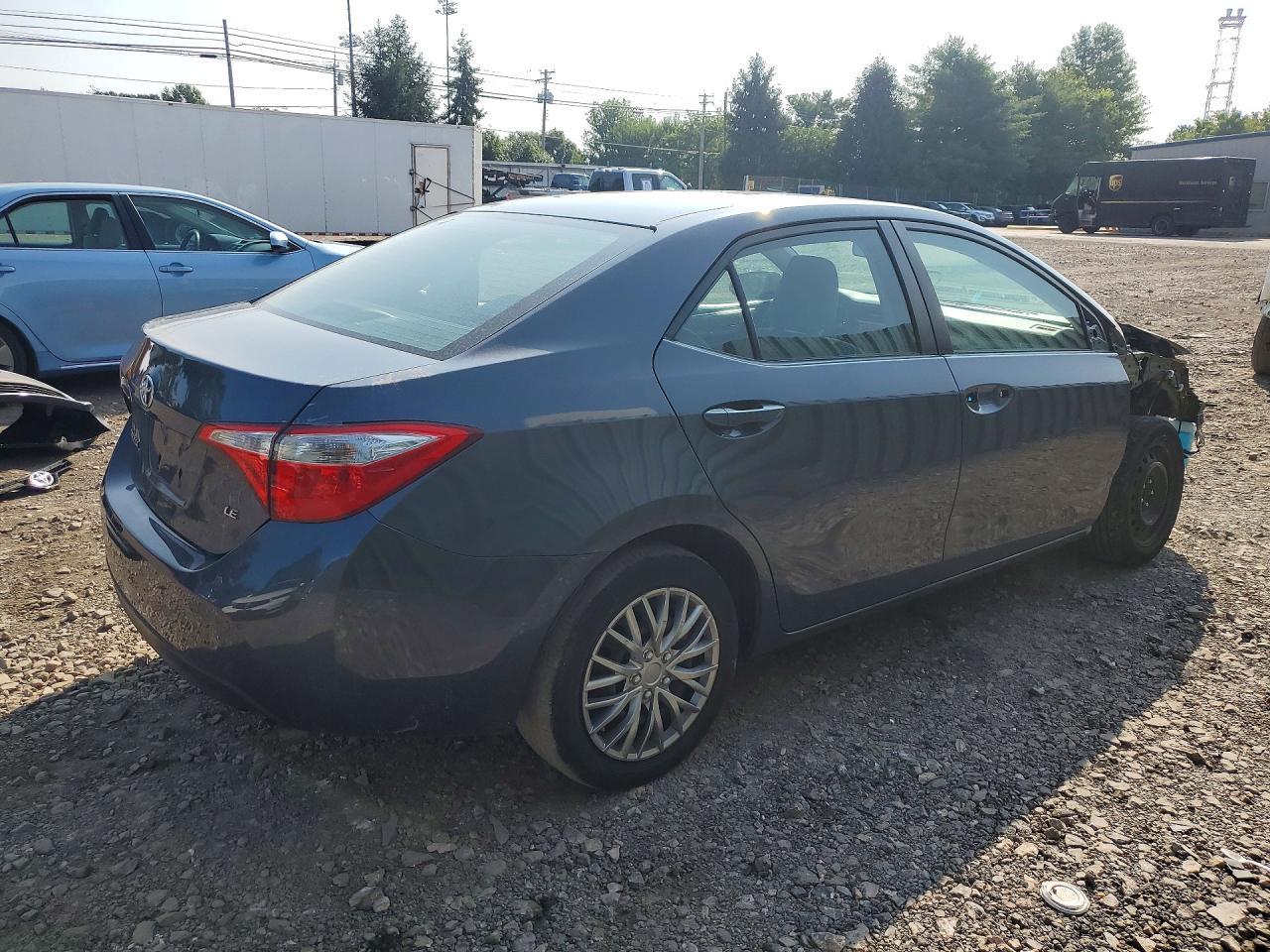2016 Toyota Corolla Le - Фото 3