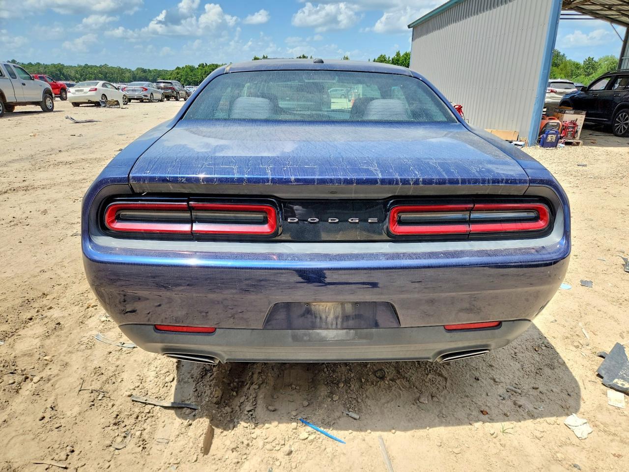 2015 Dodge Challenger Sxt - Image 6