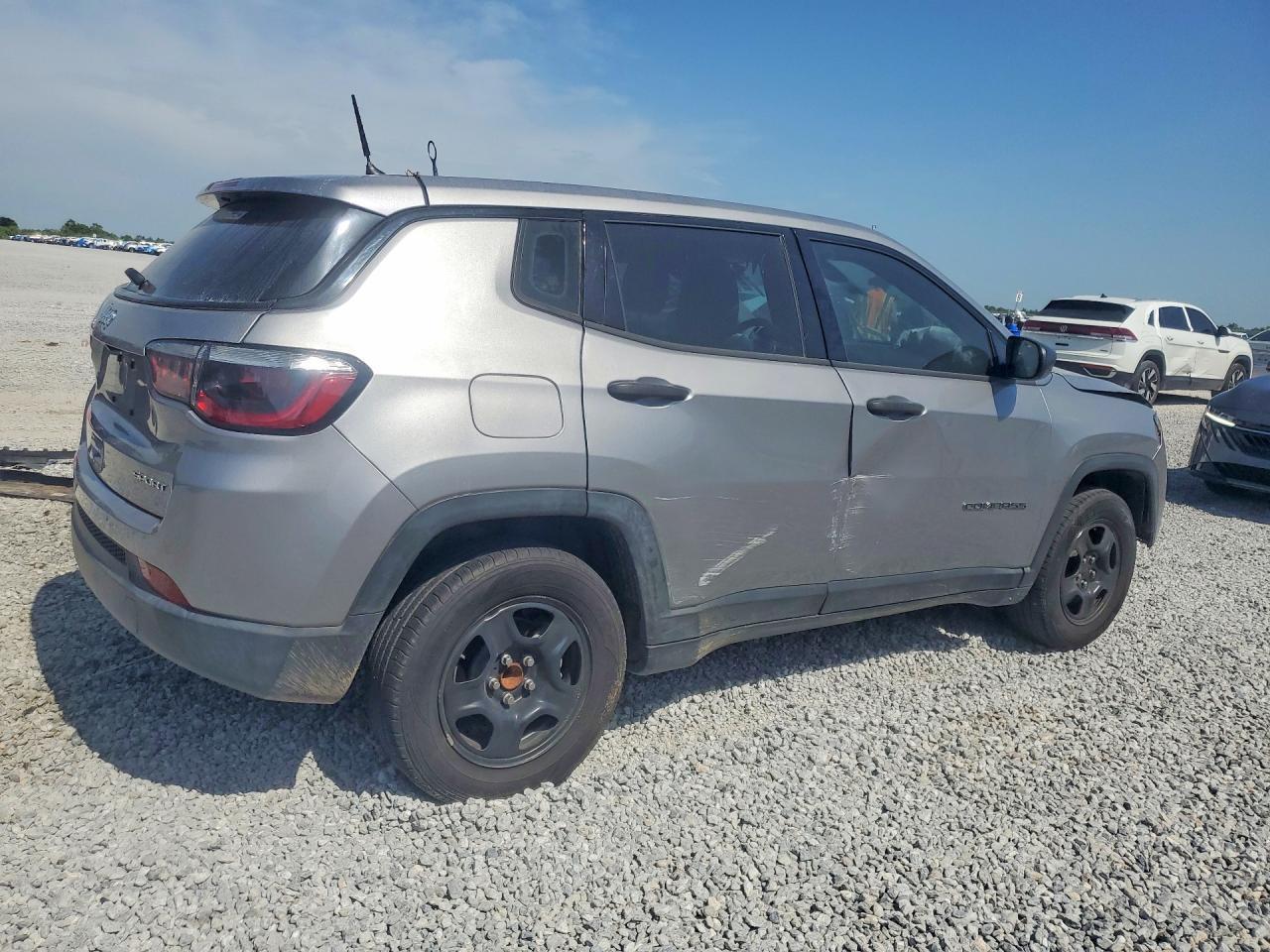2018 Jeep Compass Sport - Image 3