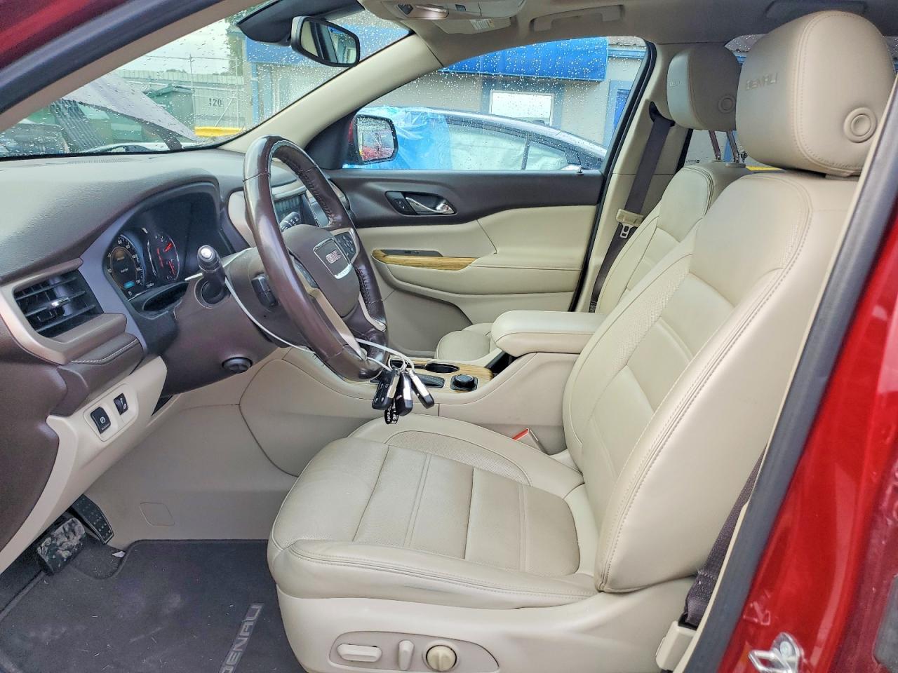 2018 GMC Acadia Denali - Фото 7
