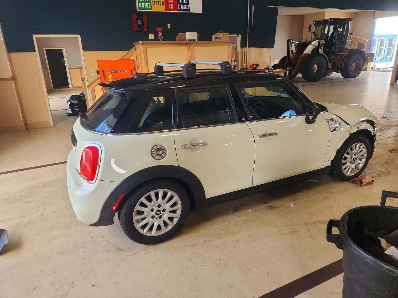 2016 Mini Cooper S - Фото 3