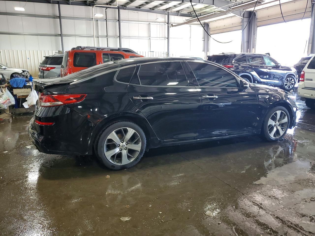 2019 Kia Optima S - Фото 3
