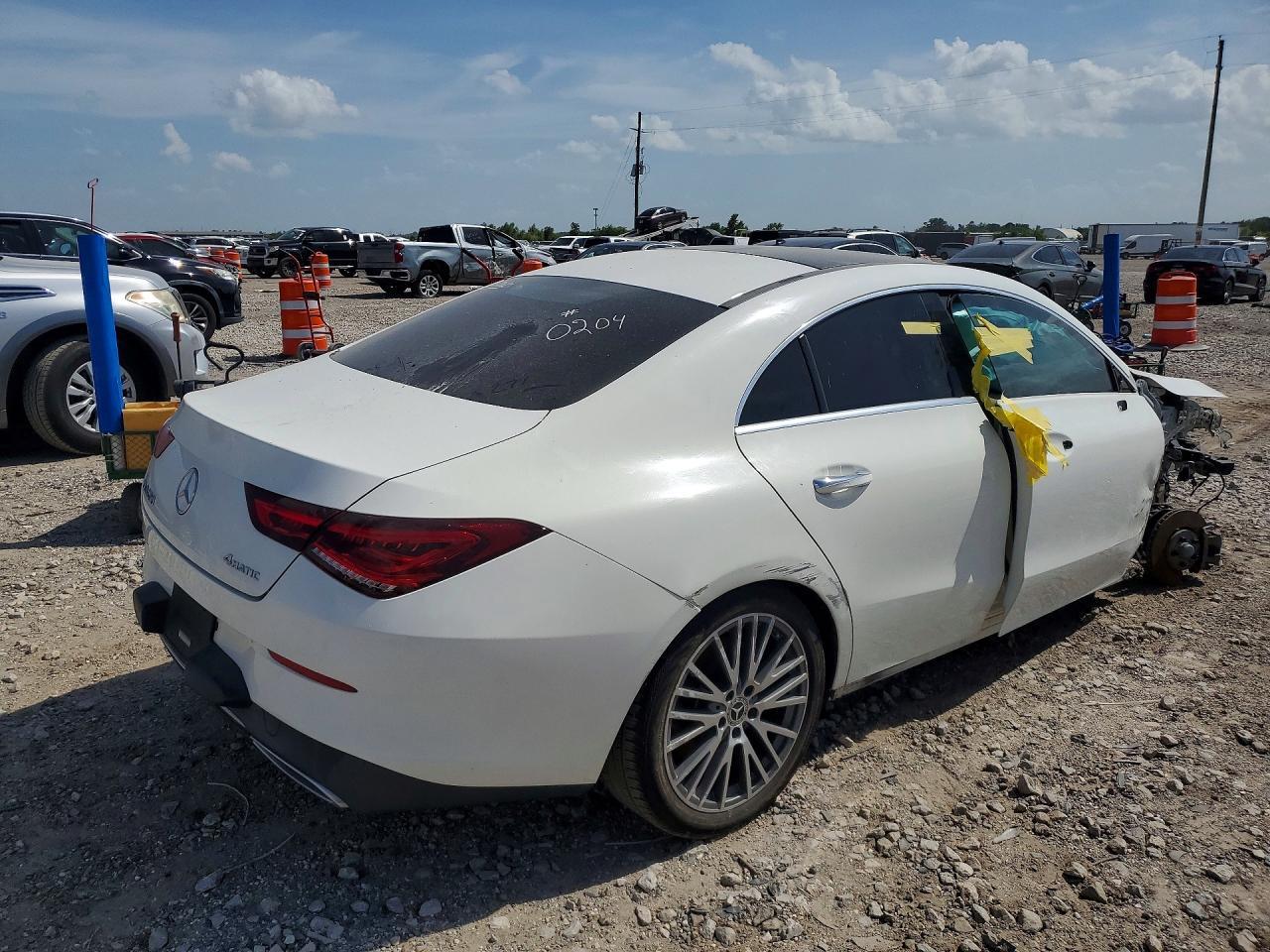 2021 Mercedes-Benz Cla 250 4Matic - Image 3