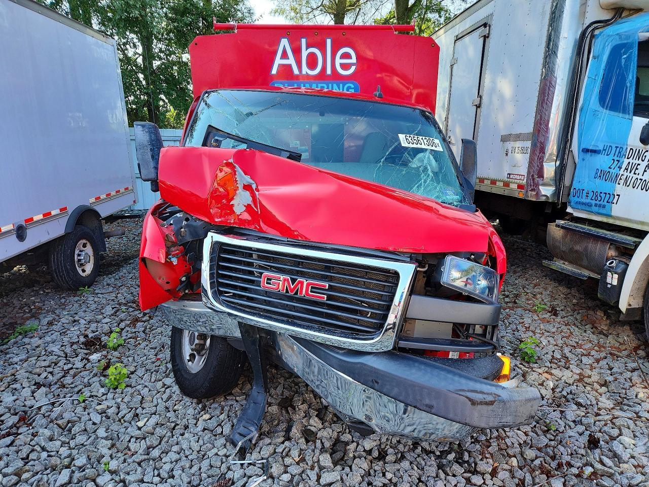 2016 GMC Savana Cutaway G3500 - Фото 5