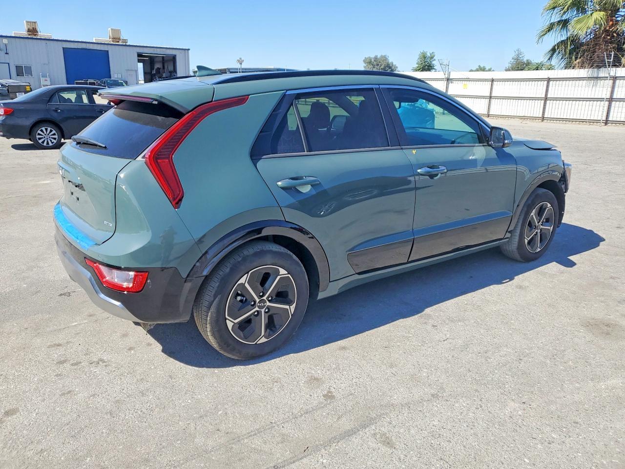 2025 Kia Niro Sx - Фото 3