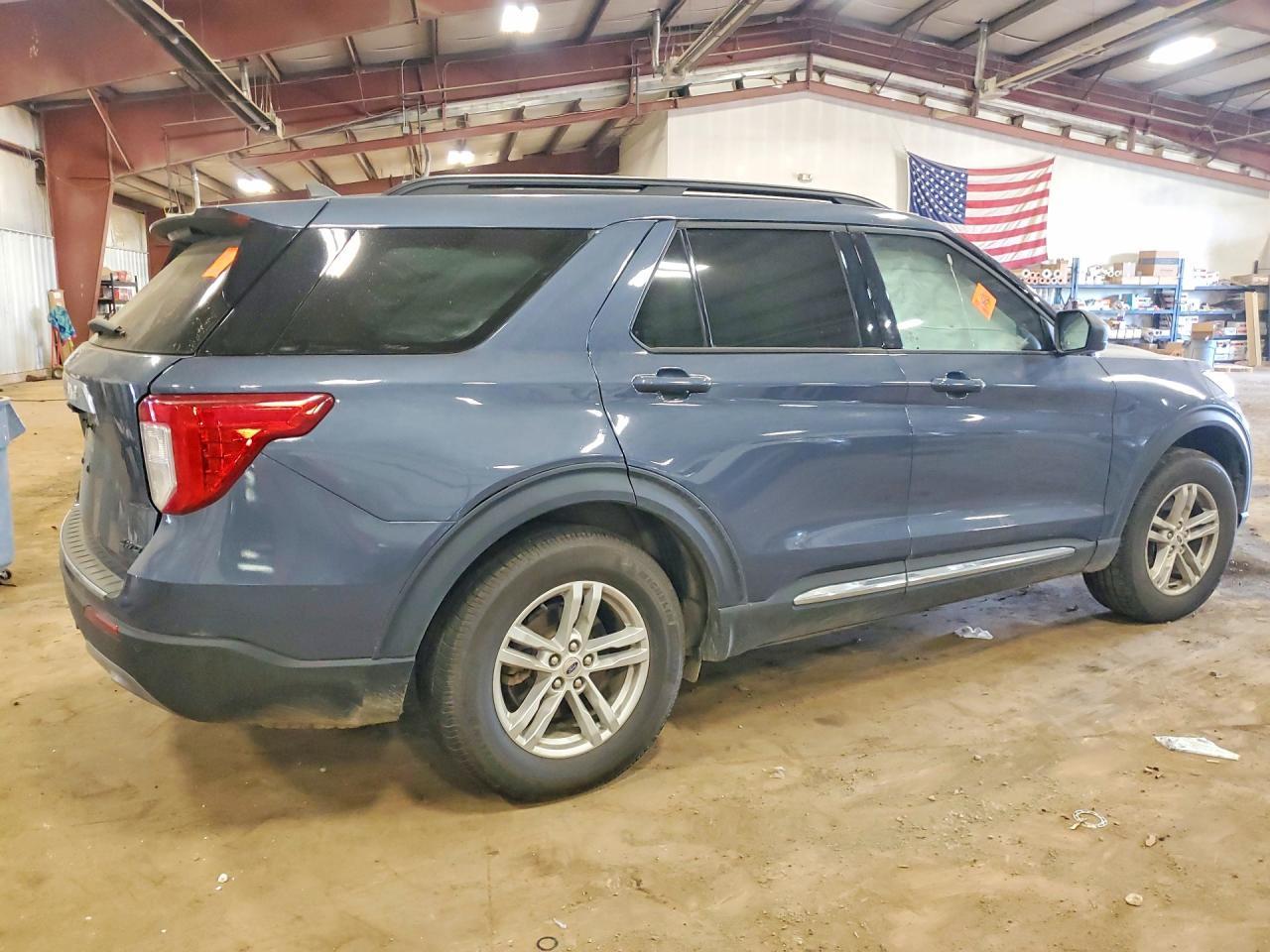 2021 Ford Explorer Xlt - Фото 3