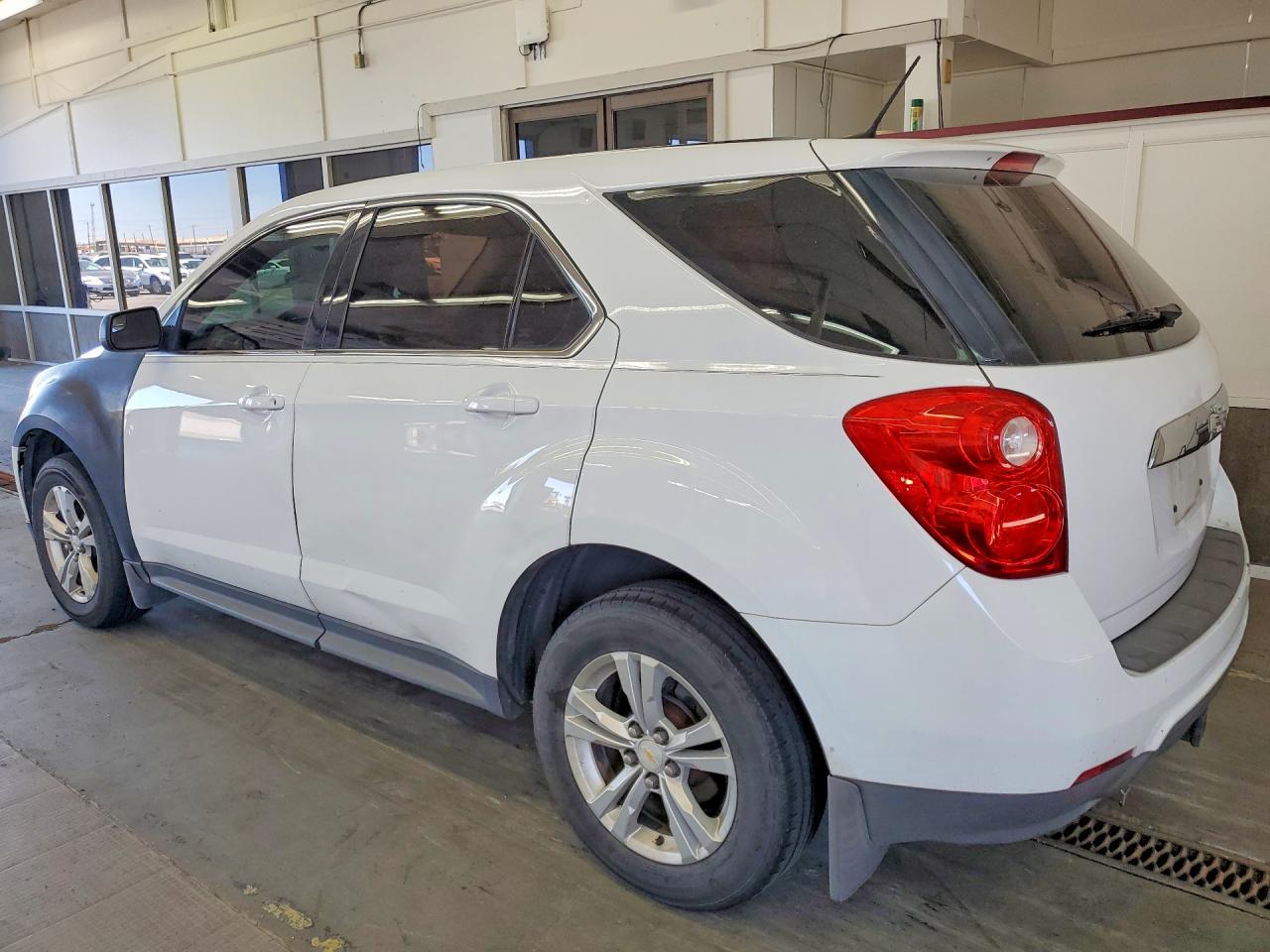 2014 Chevrolet Equinox Ls - Фото 2