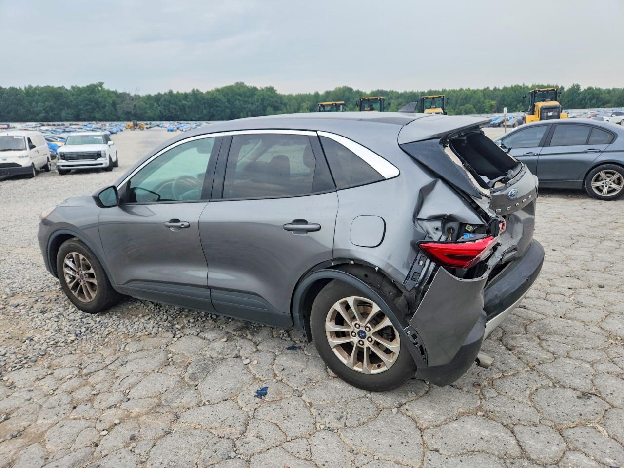 2022 Ford Escape Se - Image 2