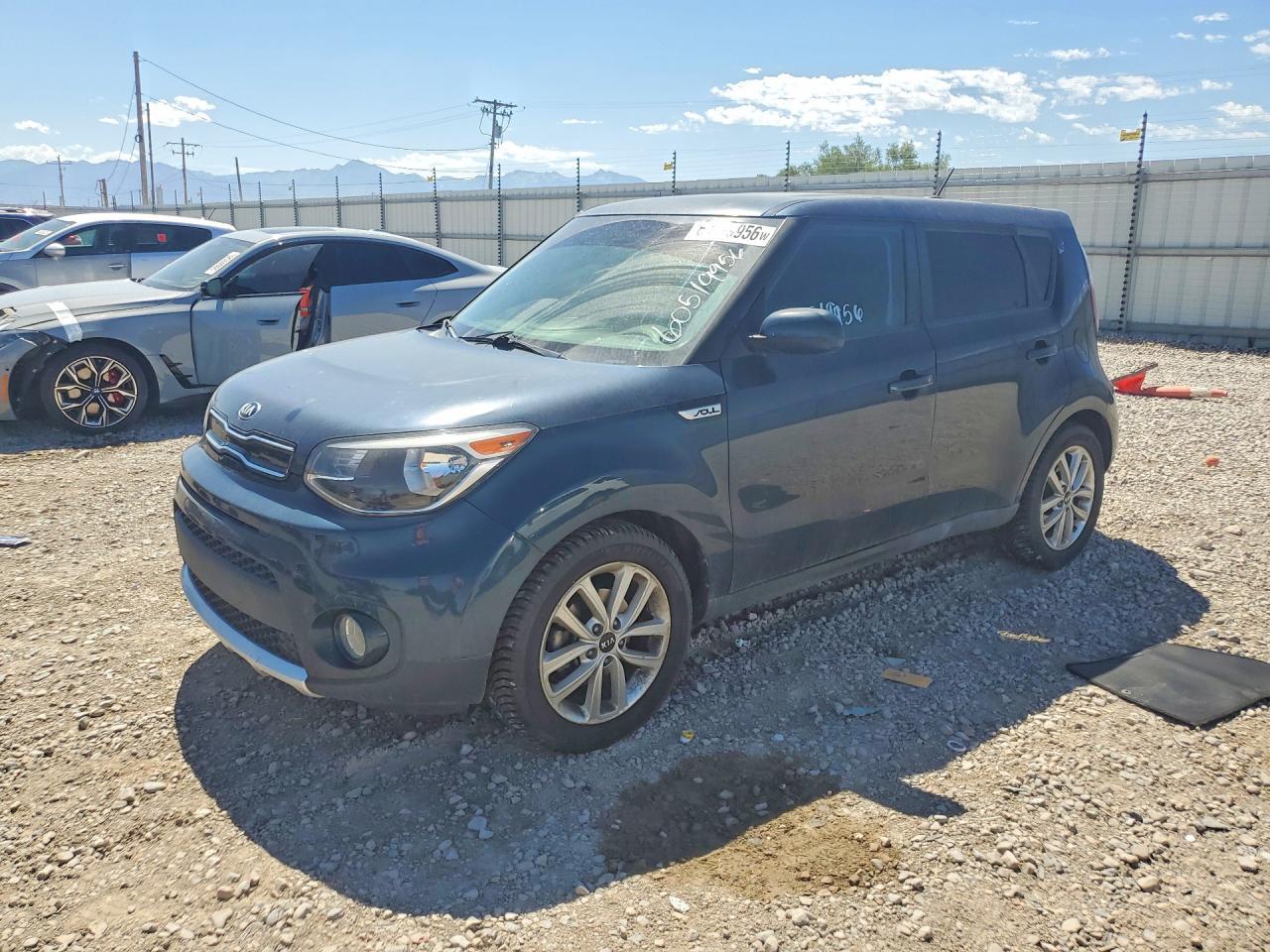 2017 Kia Soul +