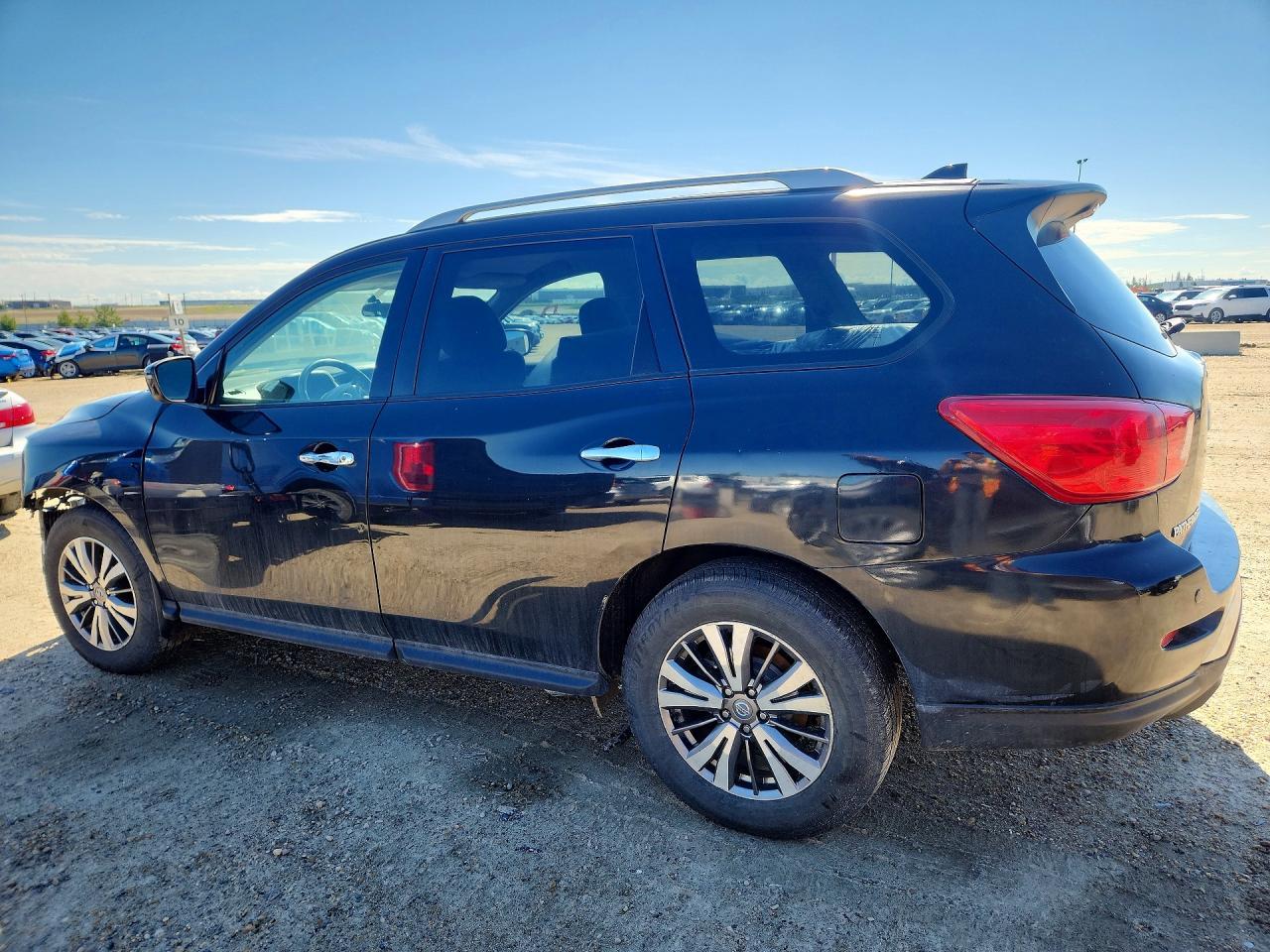2020 Nissan Pathfinder Sv - Image 2