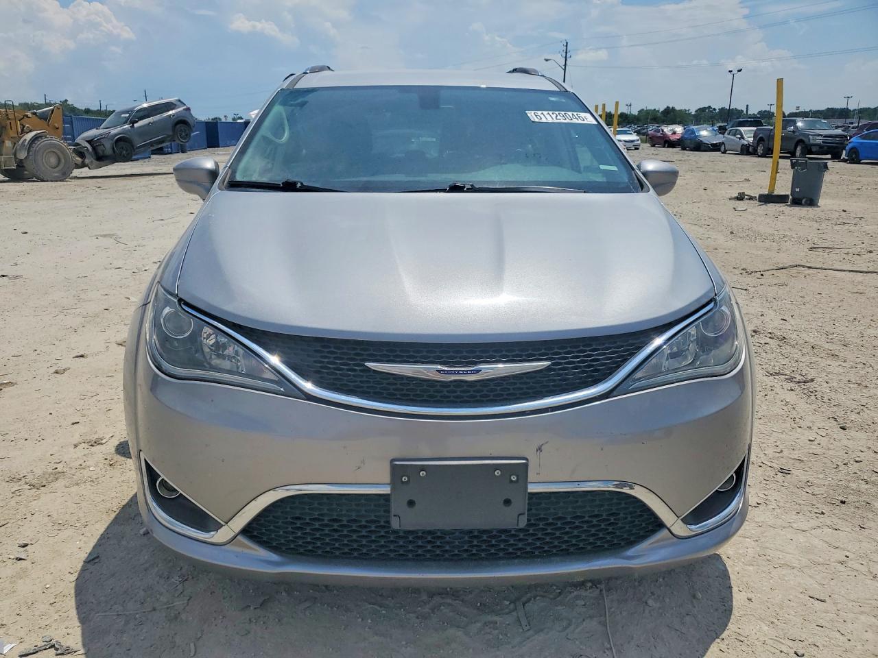 2020 Chrysler Pacifica Touring L - Image 5