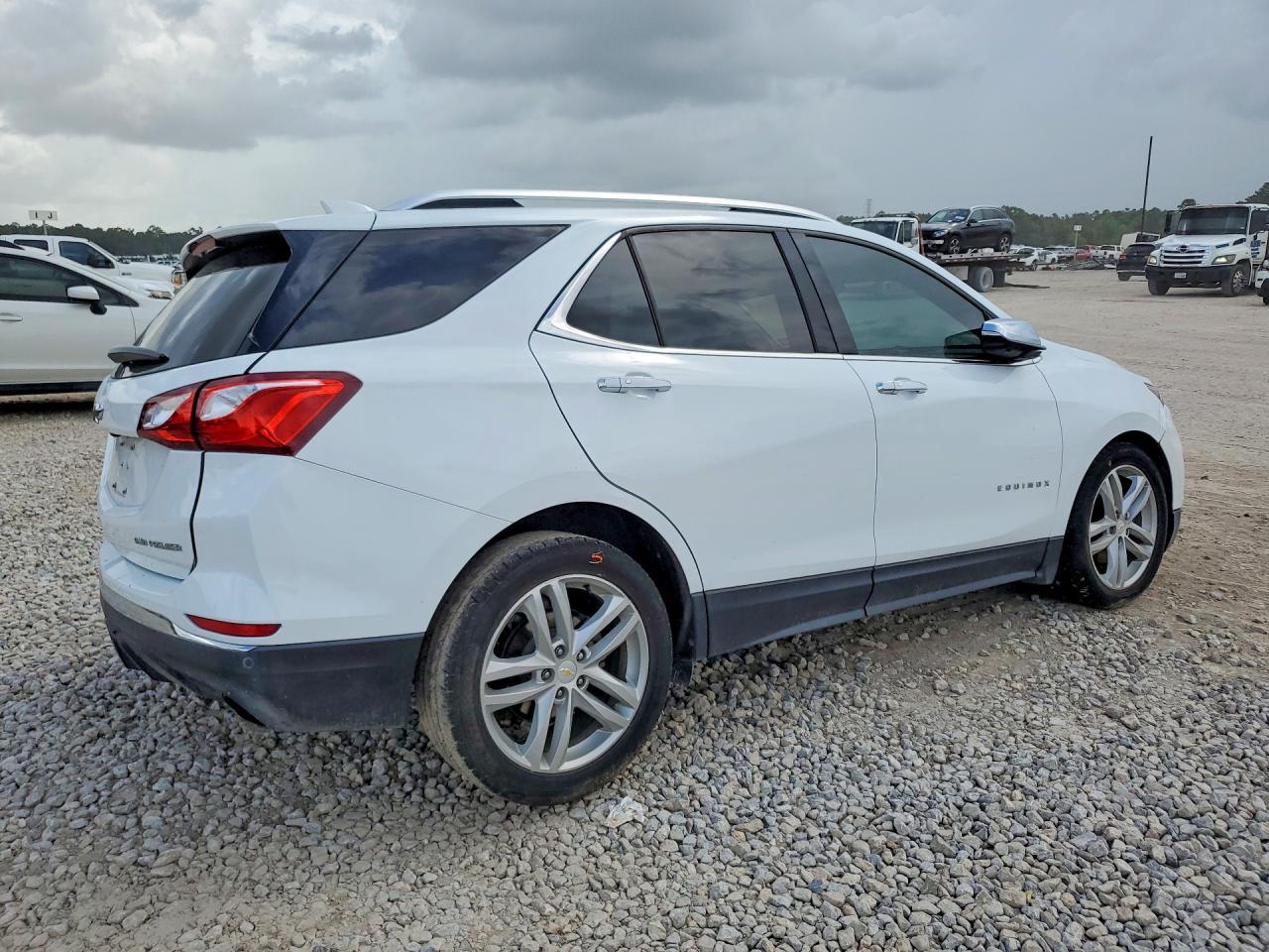 2019 Chevrolet Equinox Premier - Фото 3
