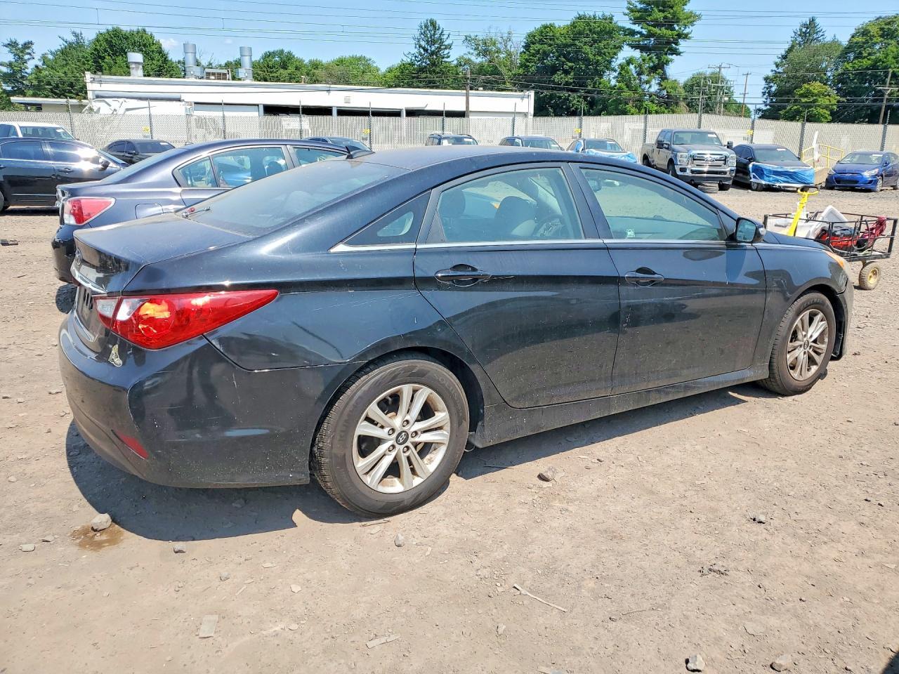 2014 Hyundai Sonata Gls - Фото 3