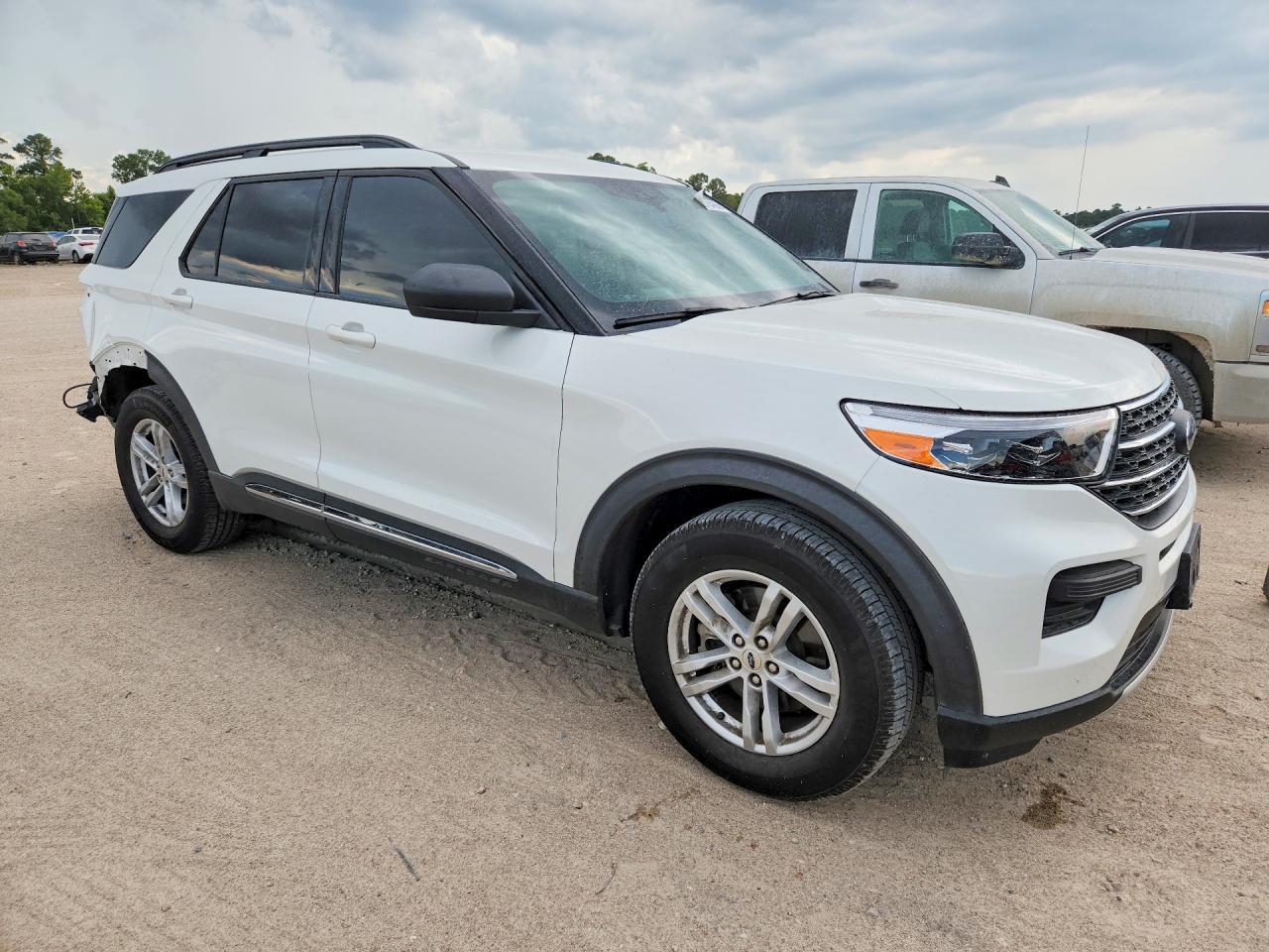 2020 Ford Explorer Xlt - Фото 4