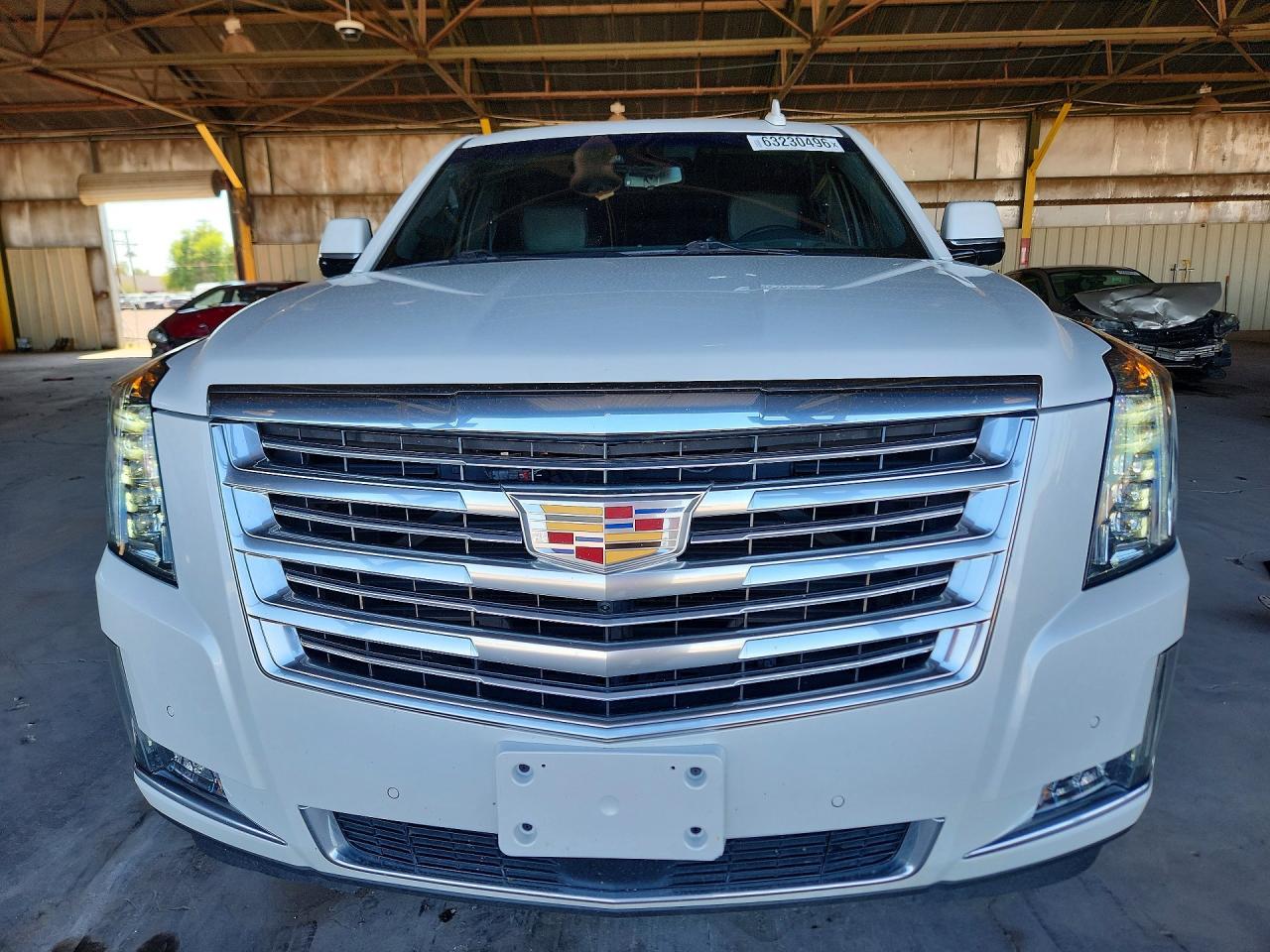 2018 Cadillac Escalade Platinum - Фото 5