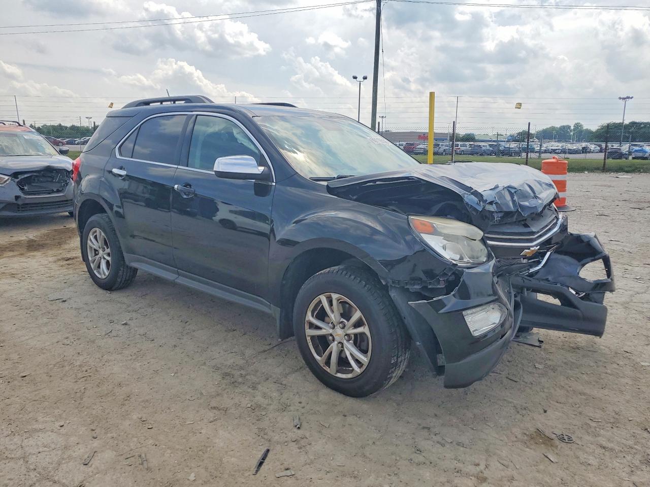 2017 Chevrolet Equinox Lt - Image 4